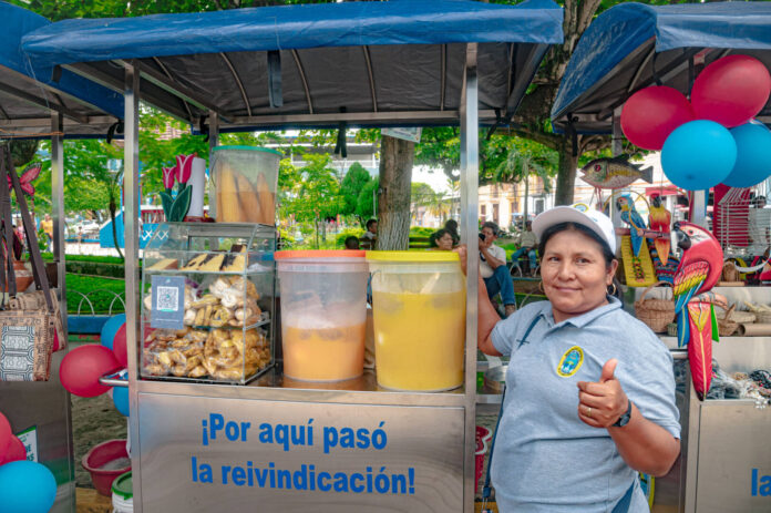 Gobierno local impulsa el emprendimiento con entrega de 60 carritos